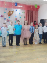 Выпускной бал в группе "Воробушки" Выпускной бал в группе "Воробушки".